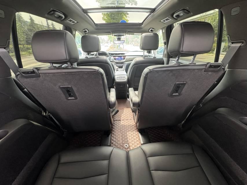 Cadillac XT6 2022 2.0T 6-seat 2-drive luxury model 5
