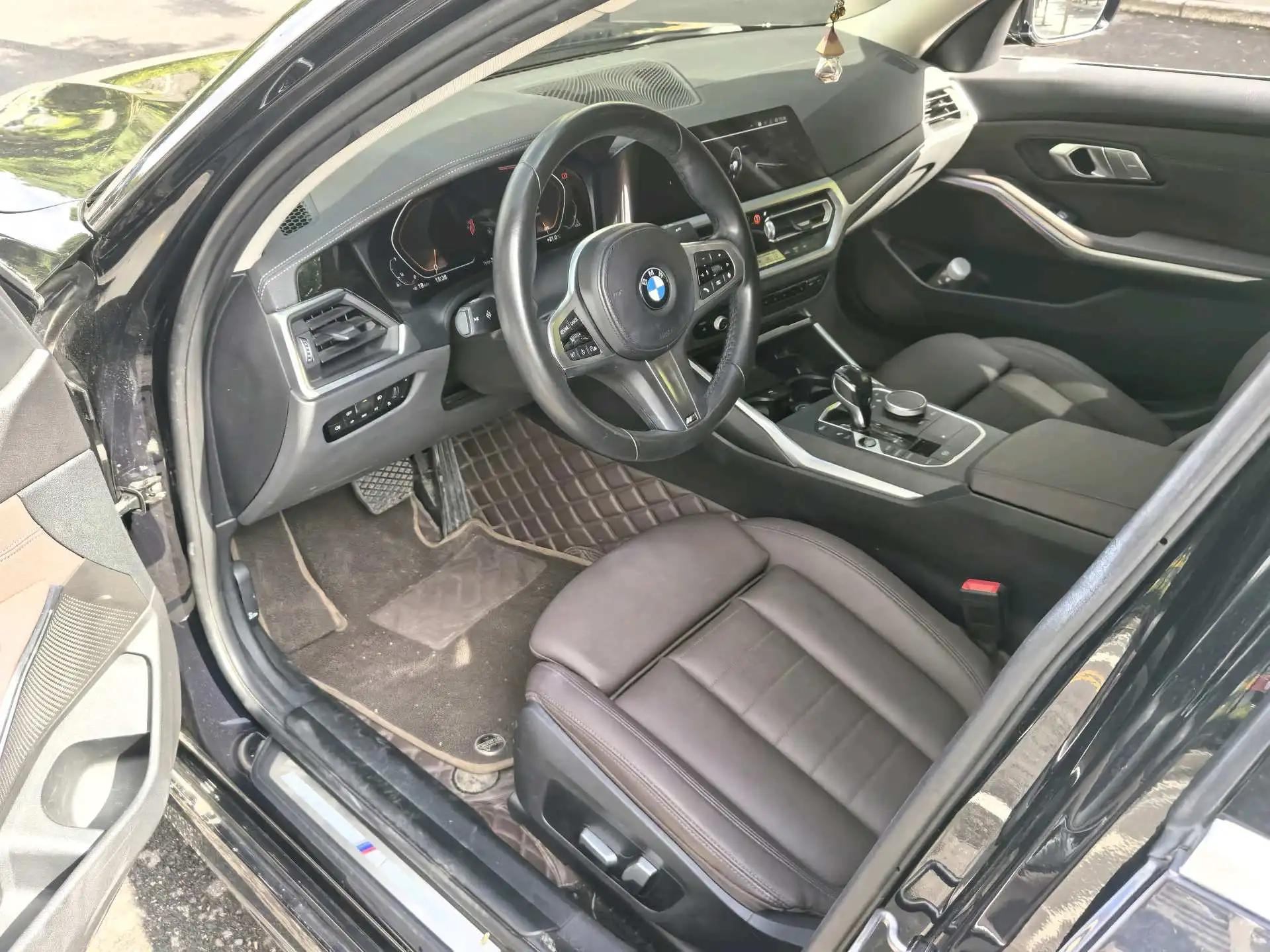 BMW 3 Series 2021 325i M Sports Suit 4