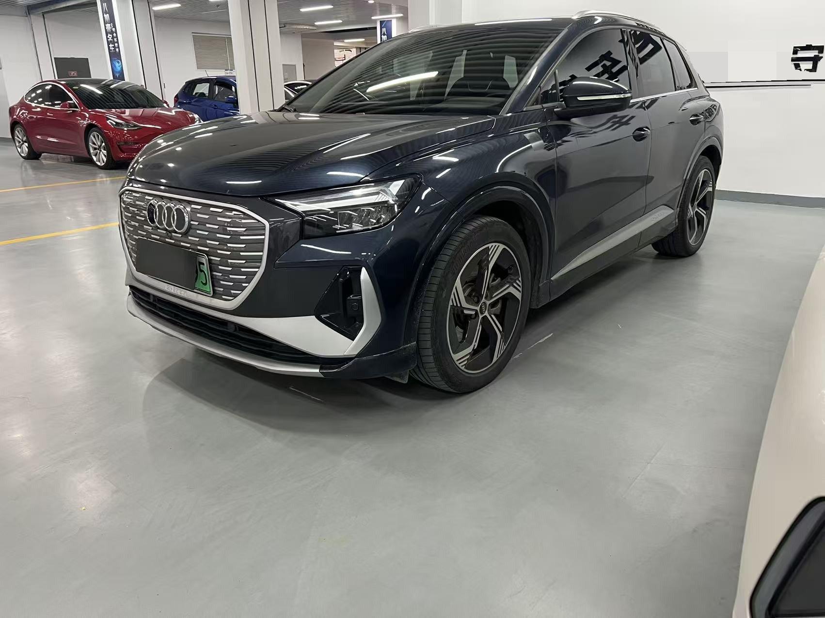 Audi 2024 Q4 e-tron 40 Chuangjing Obsidian Night Edition Automatic Gear