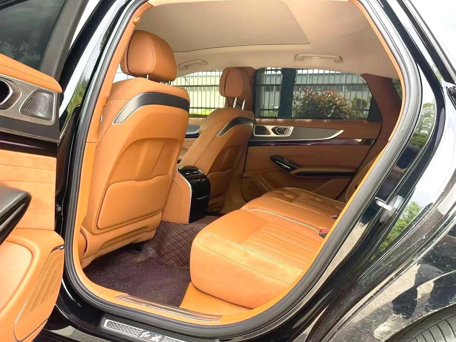HongQi H9 2024 2.0T Flag Enjoy Private Fashion Edition 5