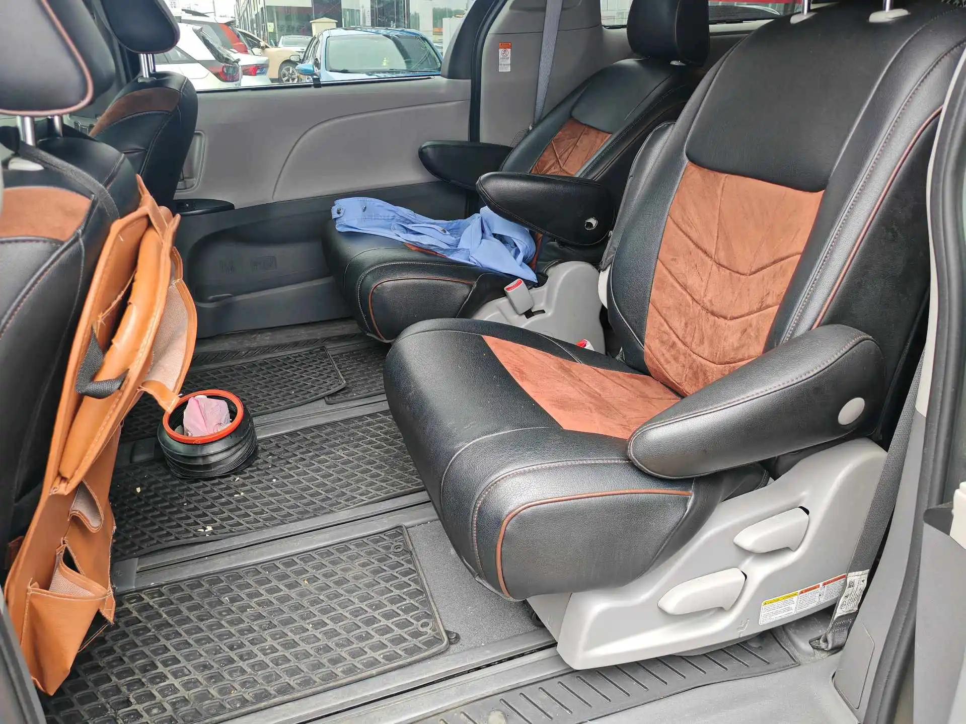 Toyota Saina (Imported) 2019 Senna 3.5 LE Four-wheel Drive 7-seat U.S. Standard Automatic Gear 6