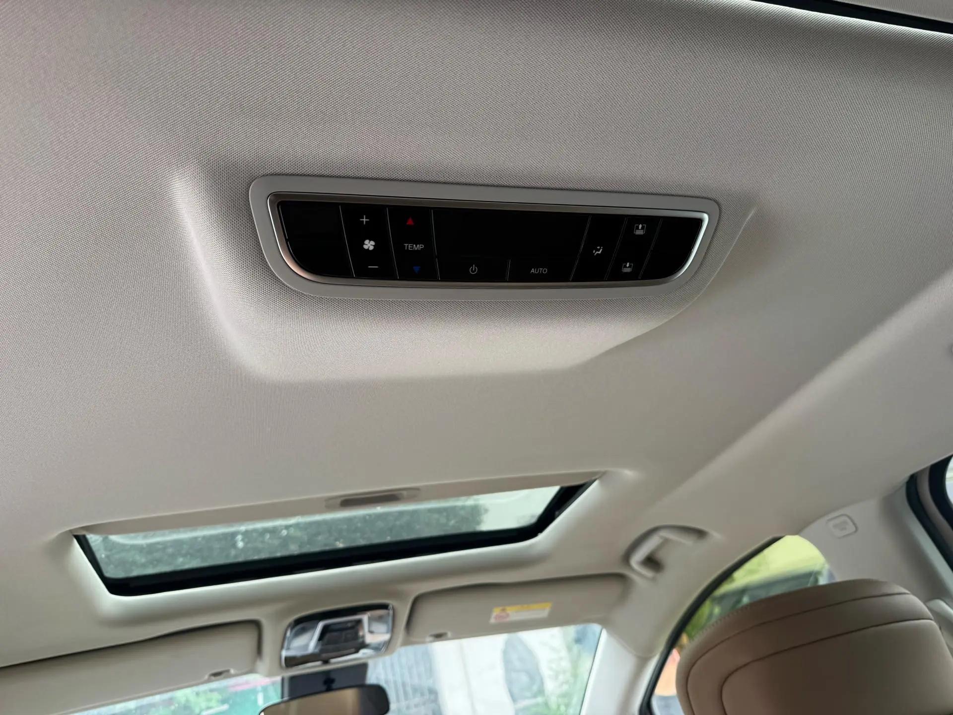 Ruifeng RF8 2024 Zhiling Edition 2.0T Honorable Model 12
