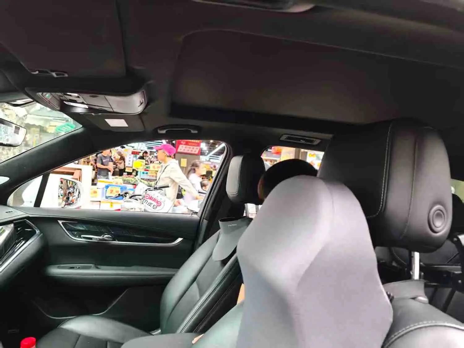 Cadillac XT6 2020 28T seven-seat luxury model 5