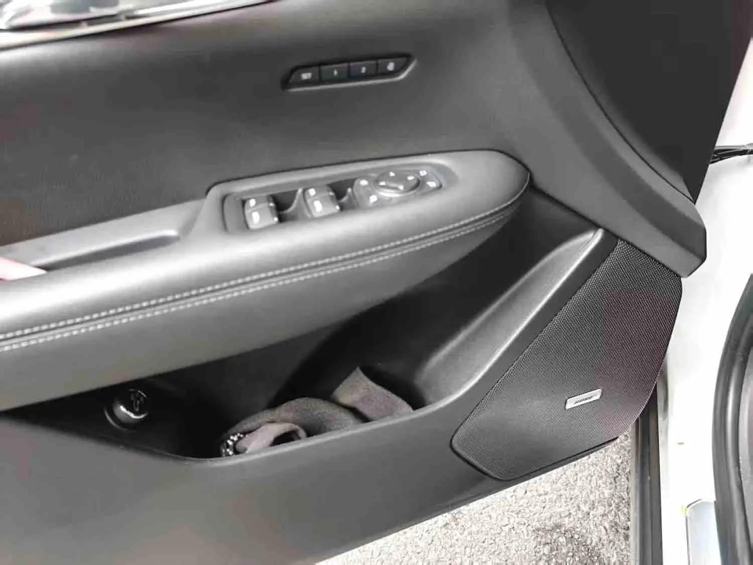 Cadillac XT6 2020 28T seven-seat luxury model 6