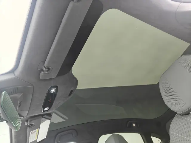 Geely Galaxy 2025 Model E8 700km Long-Range Intelligent Driving Version Automatic 11