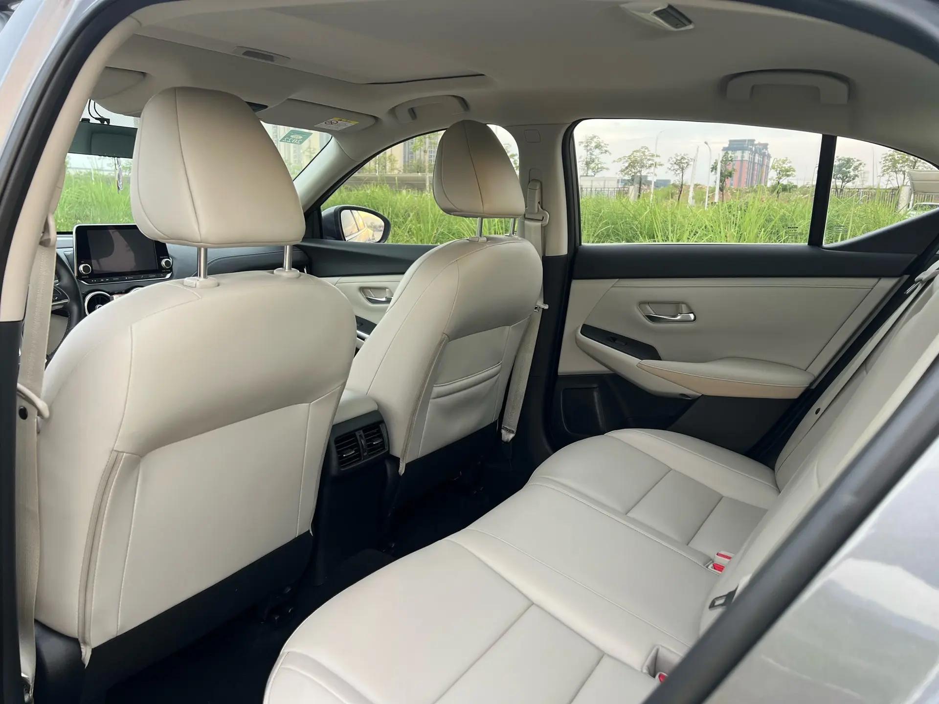 Sylphy 2020 Model Facelift 1.6L XL CVT Enjoyment Edition 6