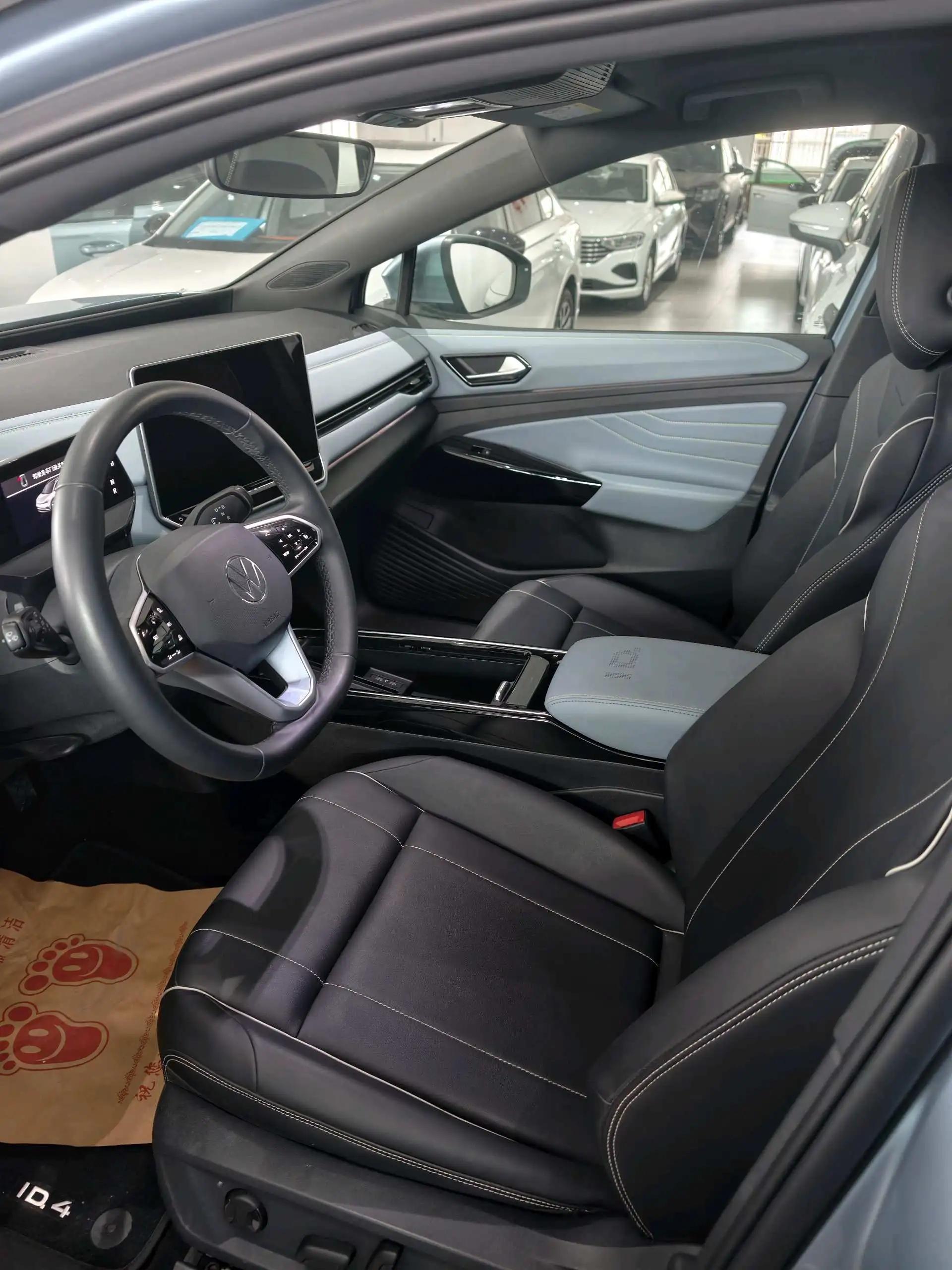 Volkswagen 2025 ID. 4 x Smart Model, Pure Intelligence Edition, Automatic Transmission 4