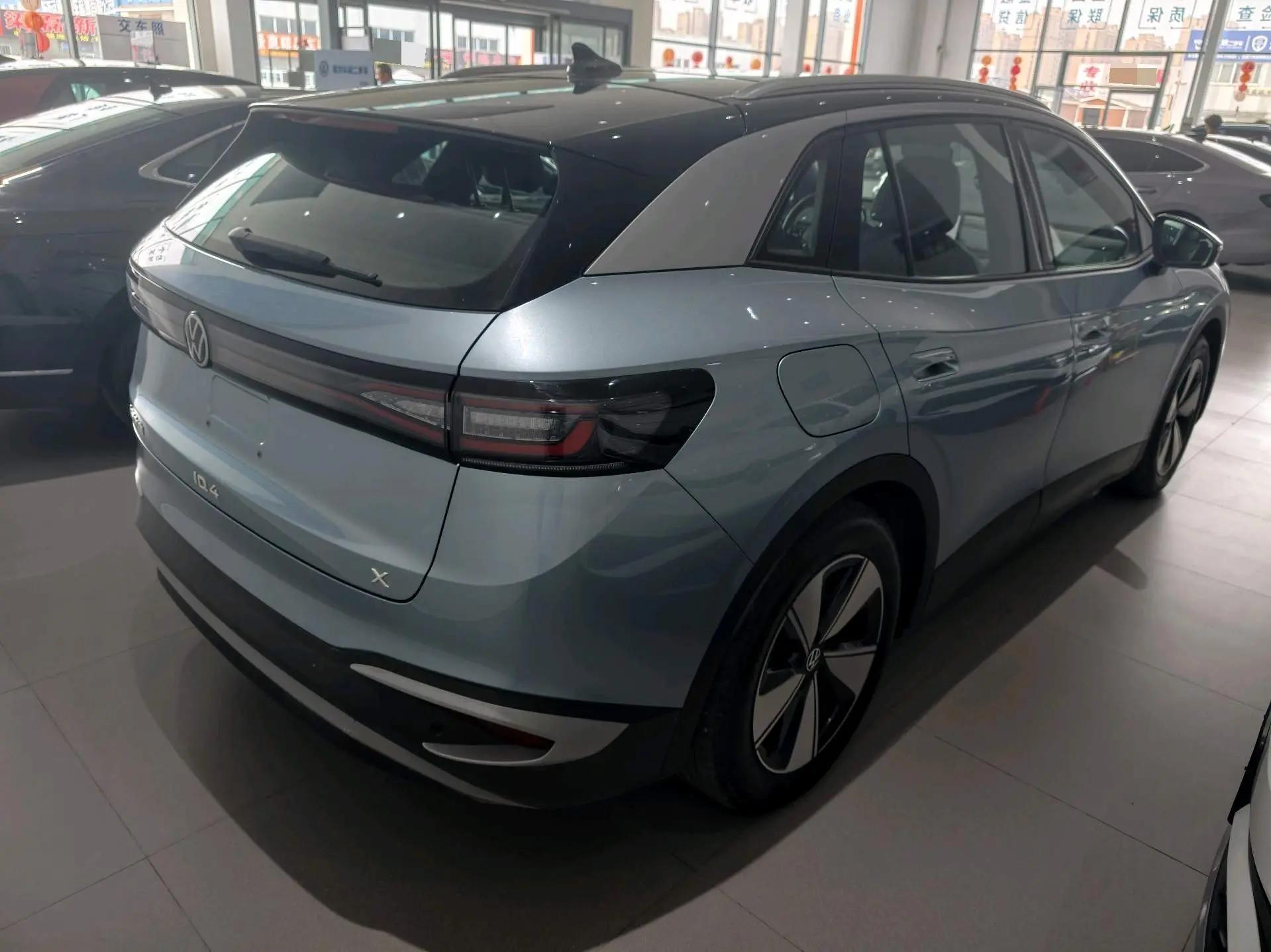 Volkswagen 2025 ID. 4 x Smart Model, Pure Intelligence Edition, Automatic Transmission 7