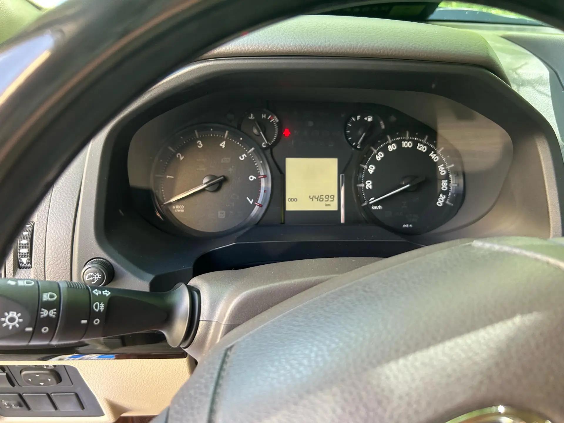 Prado (Imported) 2014 2.7L Automatic Standard Edition 10