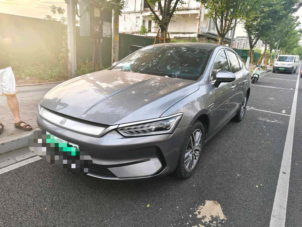 Open image lightbox: BYD 2024 Qin PLUS EV 420KM Honor Edition Leading Model Automatic