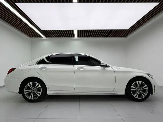 Mercedes Benz Class C 2020 to C 200 L Fashion Sports Edition 4