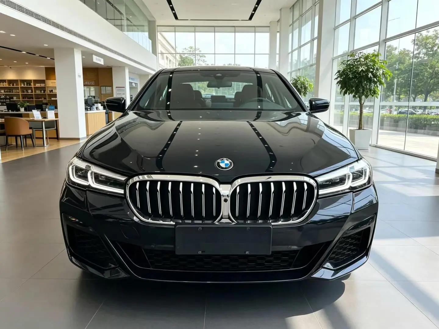 BMW 5 Series 2022 Modified 2 530Li Exclusive M Sports Suit 2