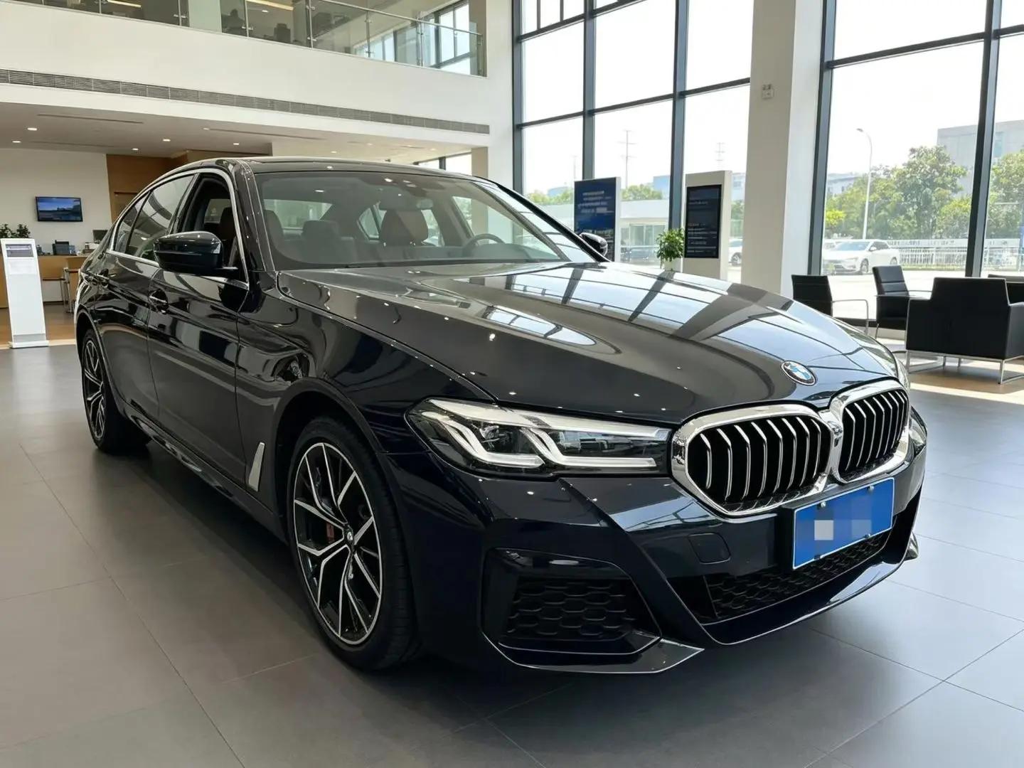BMW 5 Series 2022 Modified 2 530Li Exclusive M Sports Suit 3