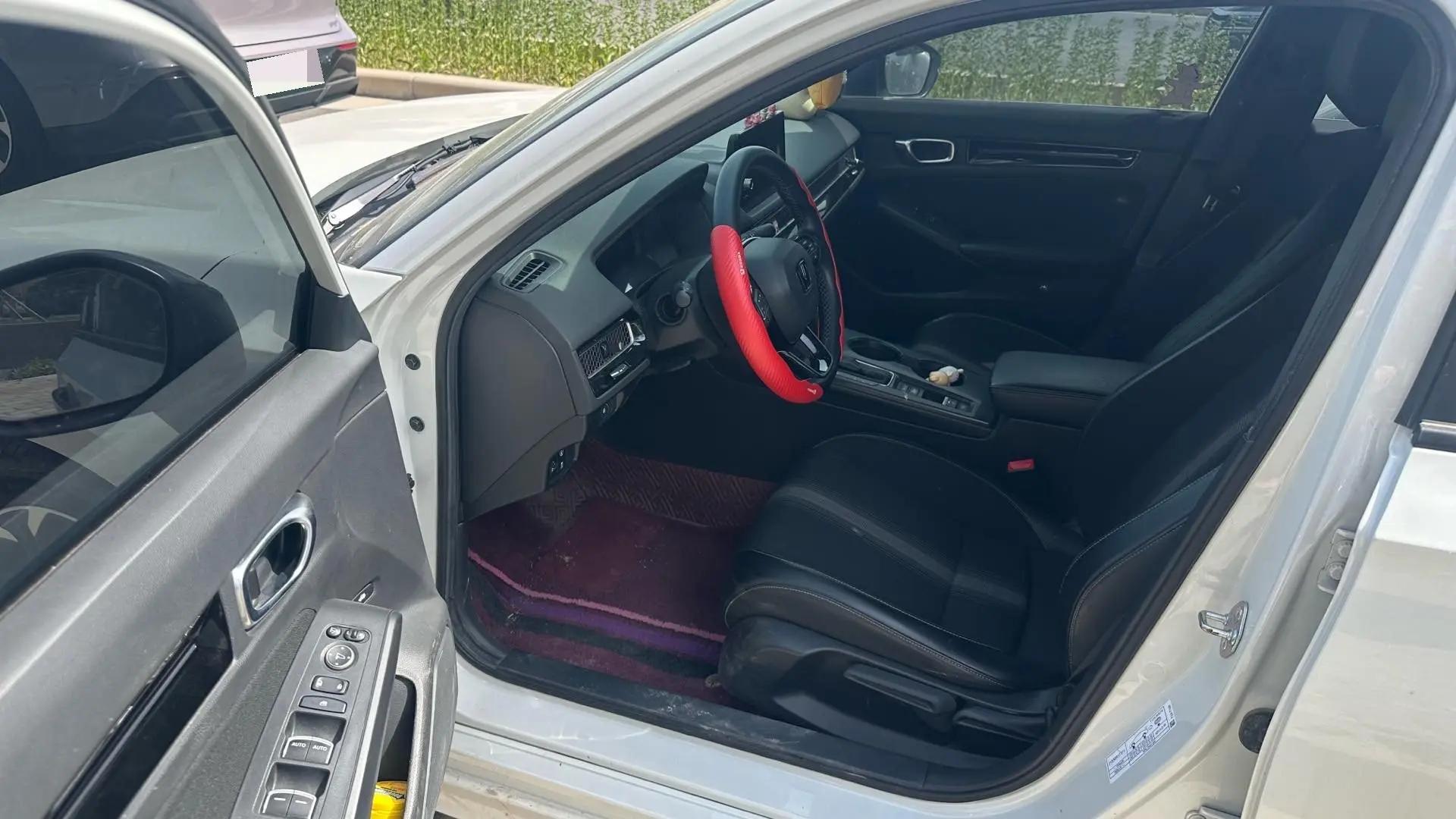 Civic 2022 240TURBO CVT Combustion Edition 5