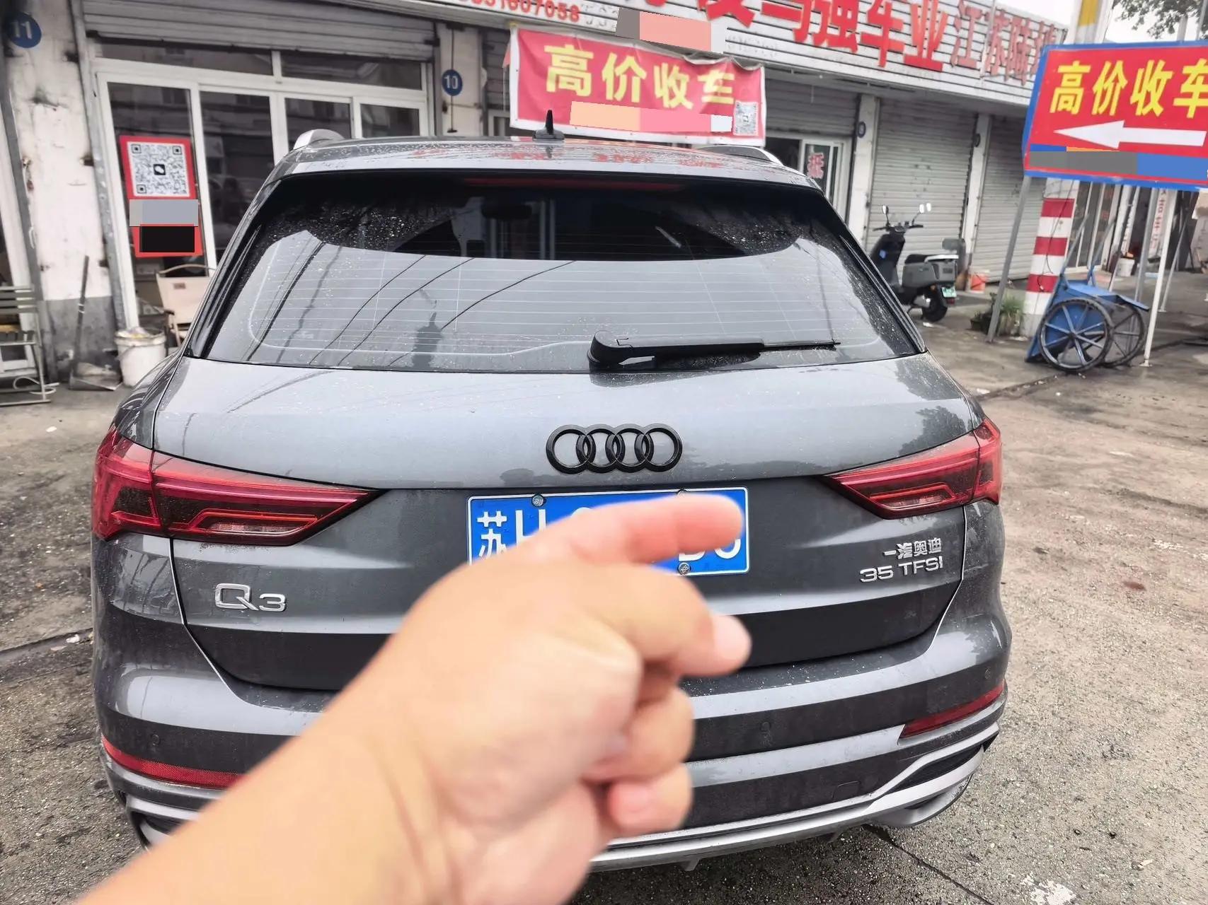 Audi Q3 2021 35 TFSI Enjoys Life Edition 4