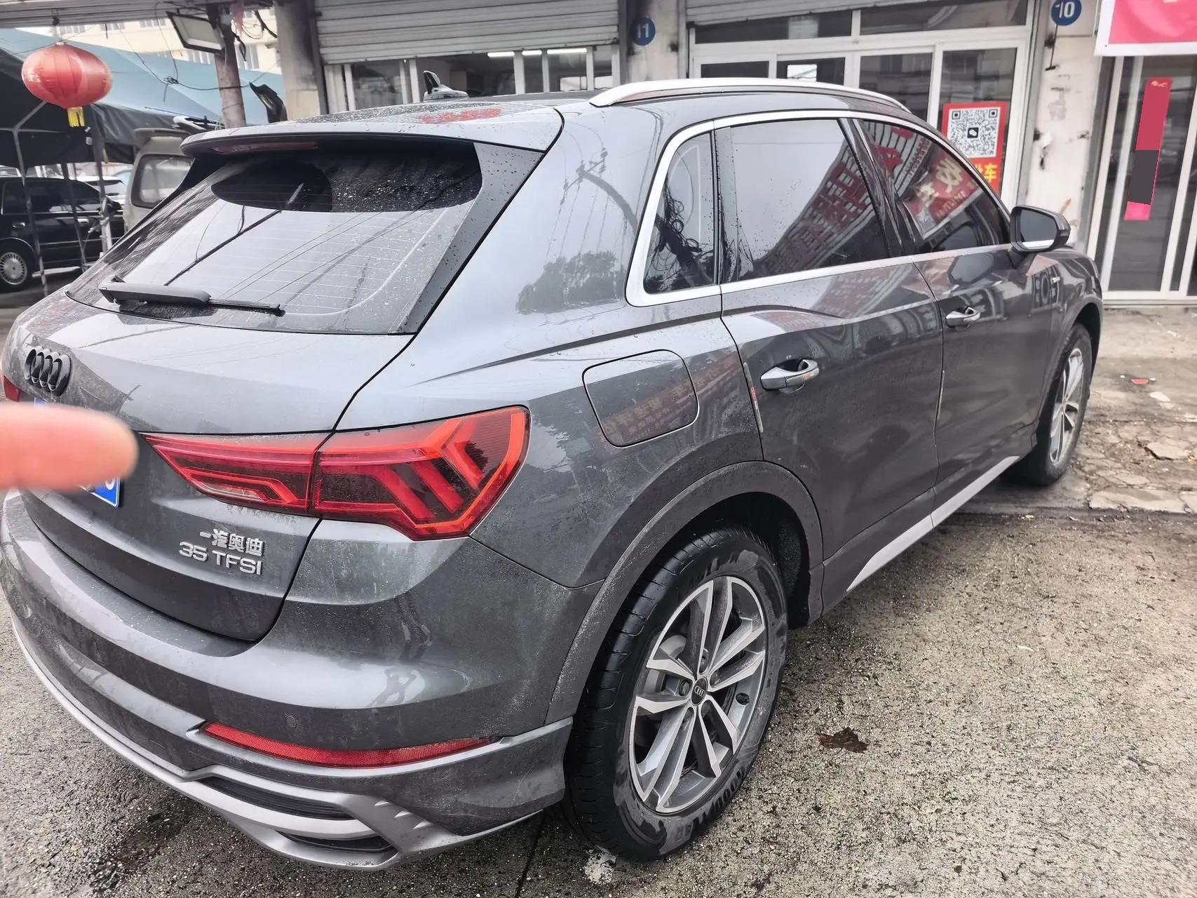 Audi Q3 2021 35 TFSI Enjoys Life Edition 5