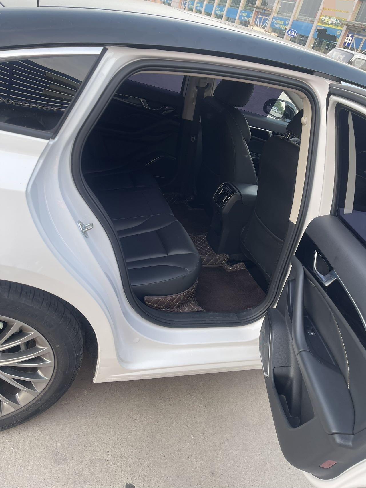 Bestune B70 2022 1.5T Auto Enjoy 8