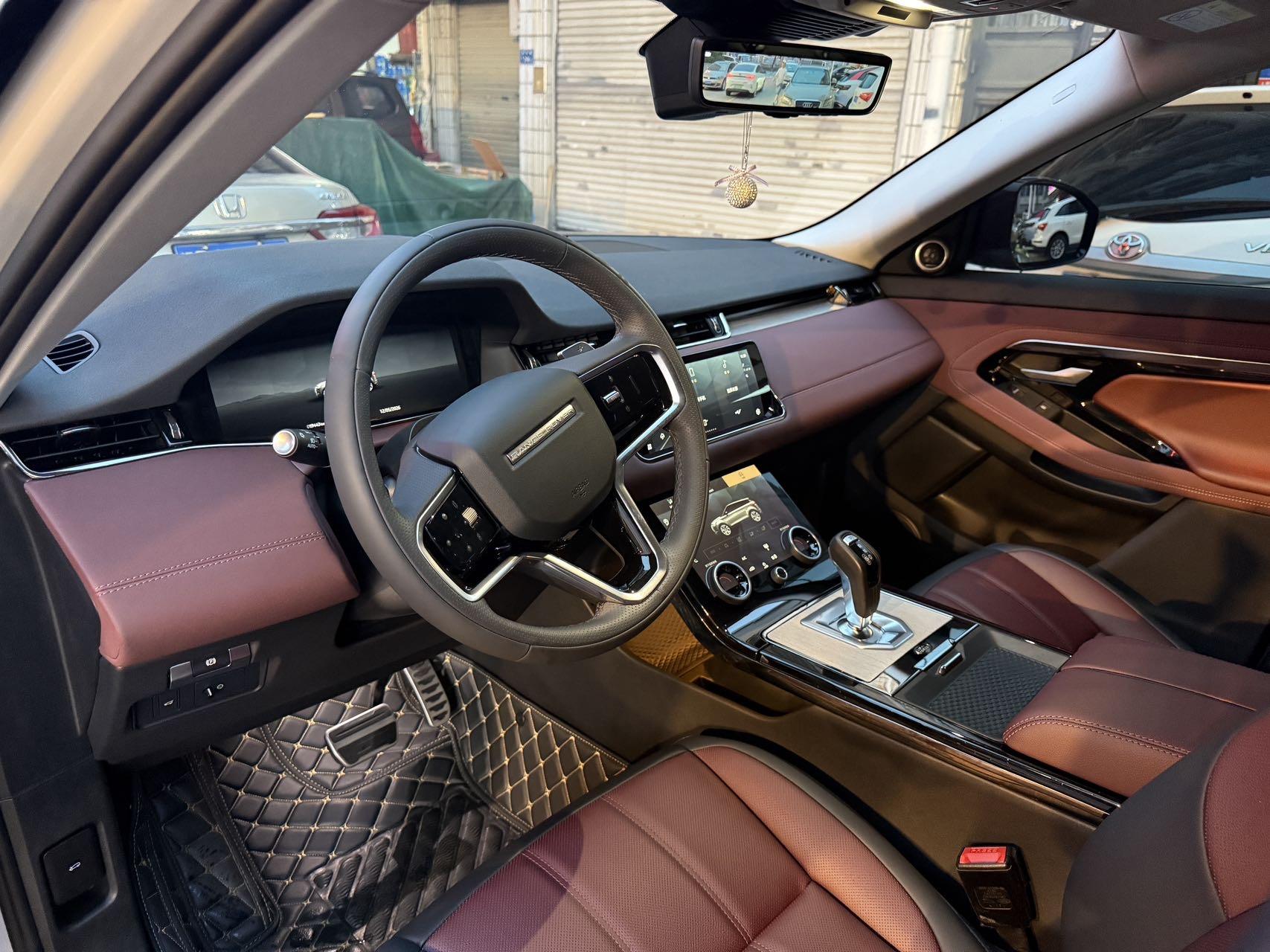 Range Rover Aurora 2023 Aurora L 249PS Deluxe Edition 4