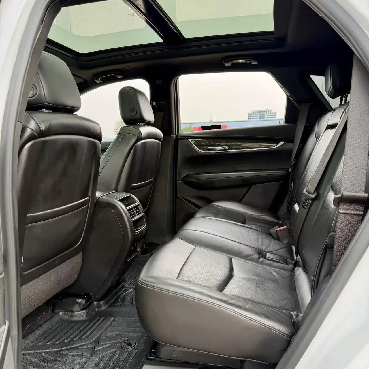 Cadillac XT5 2020 28T 4-wheel drive leading sports 7