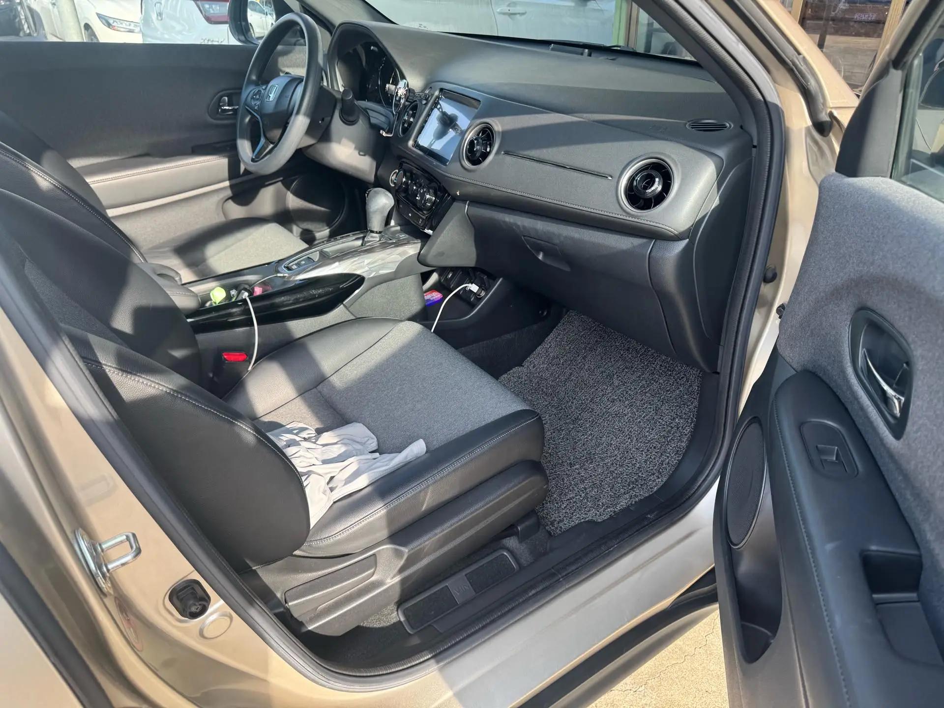 Honda XR-V 2021 1.5L CVT Luxury Edition 4