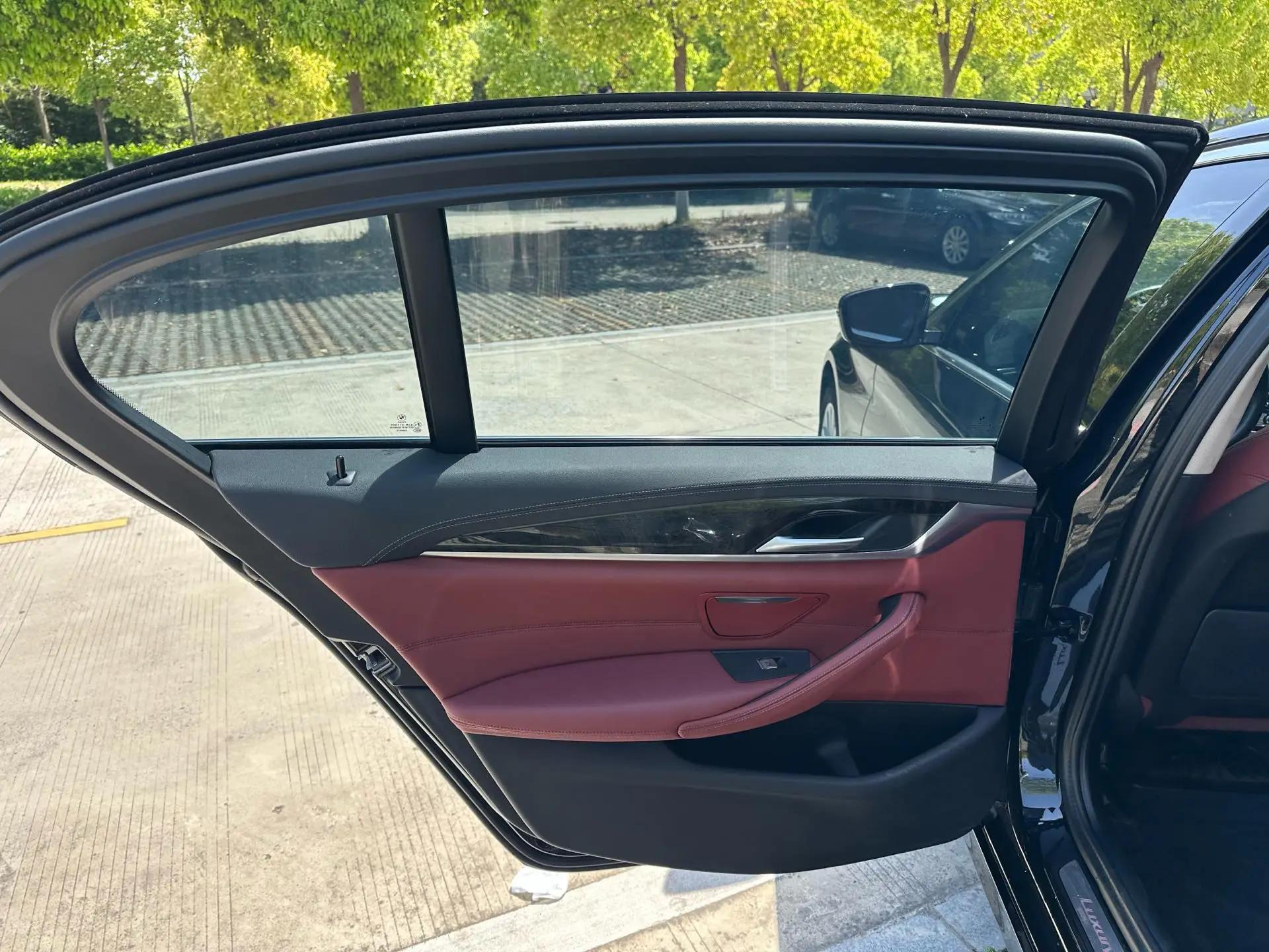 BMW 5 Series 2022 Modified 2 525Li Deluxe Suit 12