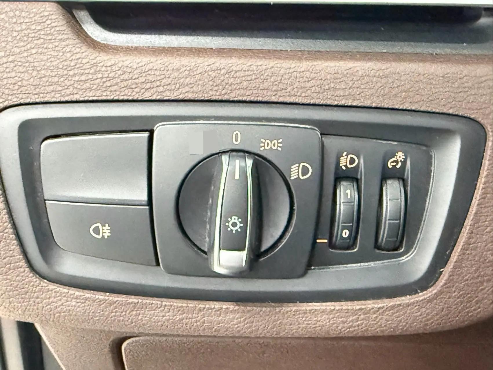 BMW X1 2022 sDrive20Li exclusive type 10