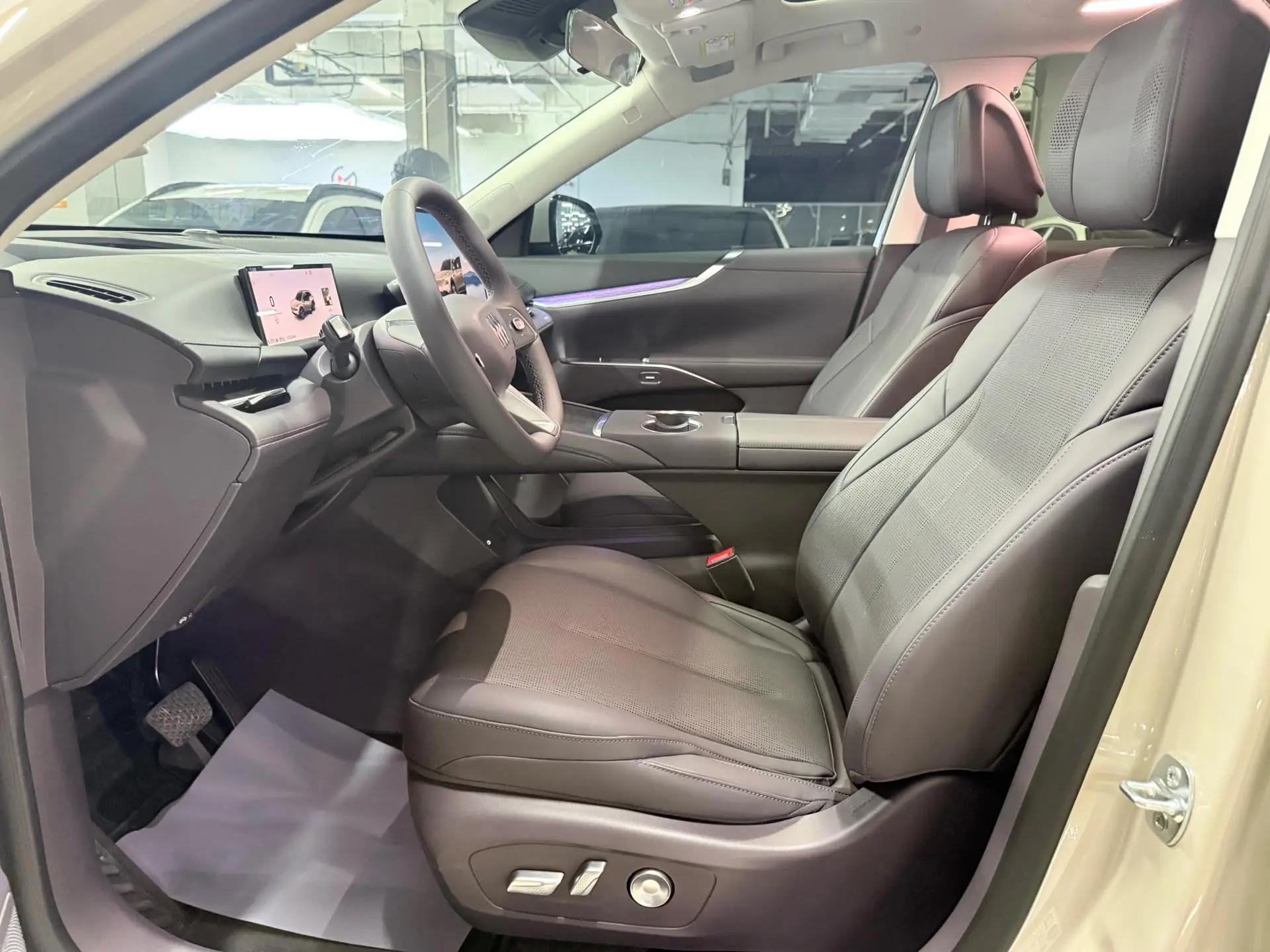 Buick 2026 to the border E7 1.5 1600 overfull with version of automatic gear 8
