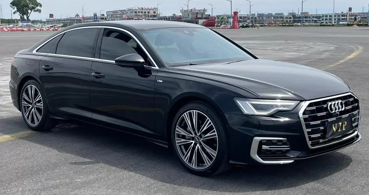 Audi 2024 A6L 2.0TFSI 45TFSI Prestige Dynamic Edition, Automatic 3