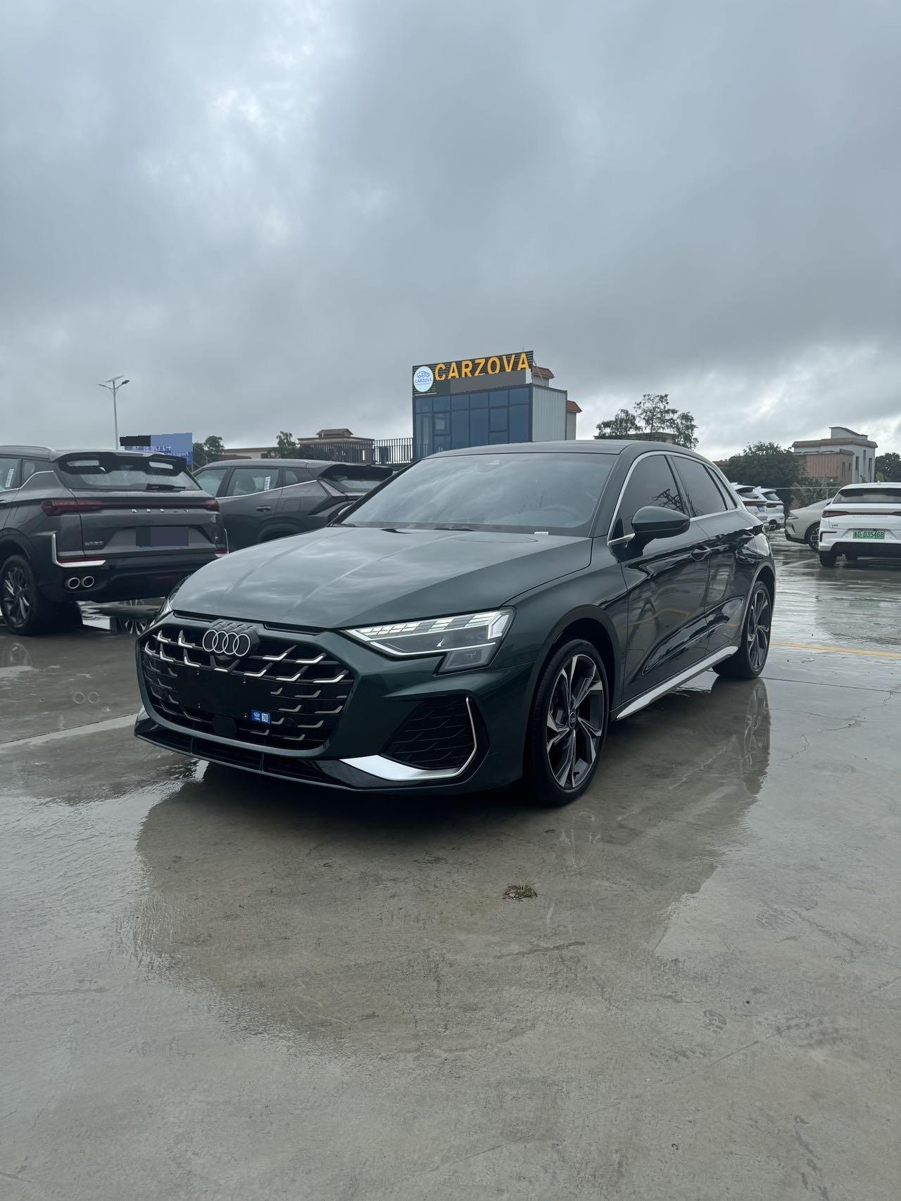 Открыть галерею: Audi 2025 A3 Sportback 1.5TFSI 35TFSI Flying Premium Automatic Gear