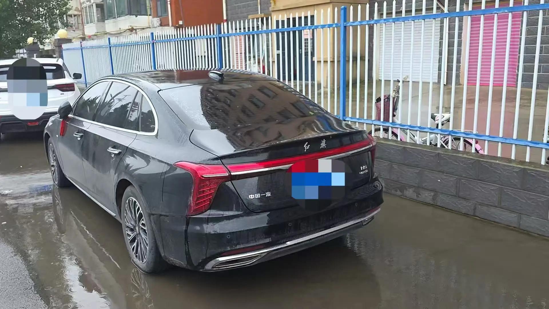 HongQi 2022 H5 48V 1.8TD Zhilian Qi Chang Edition Automatic Gear 3
