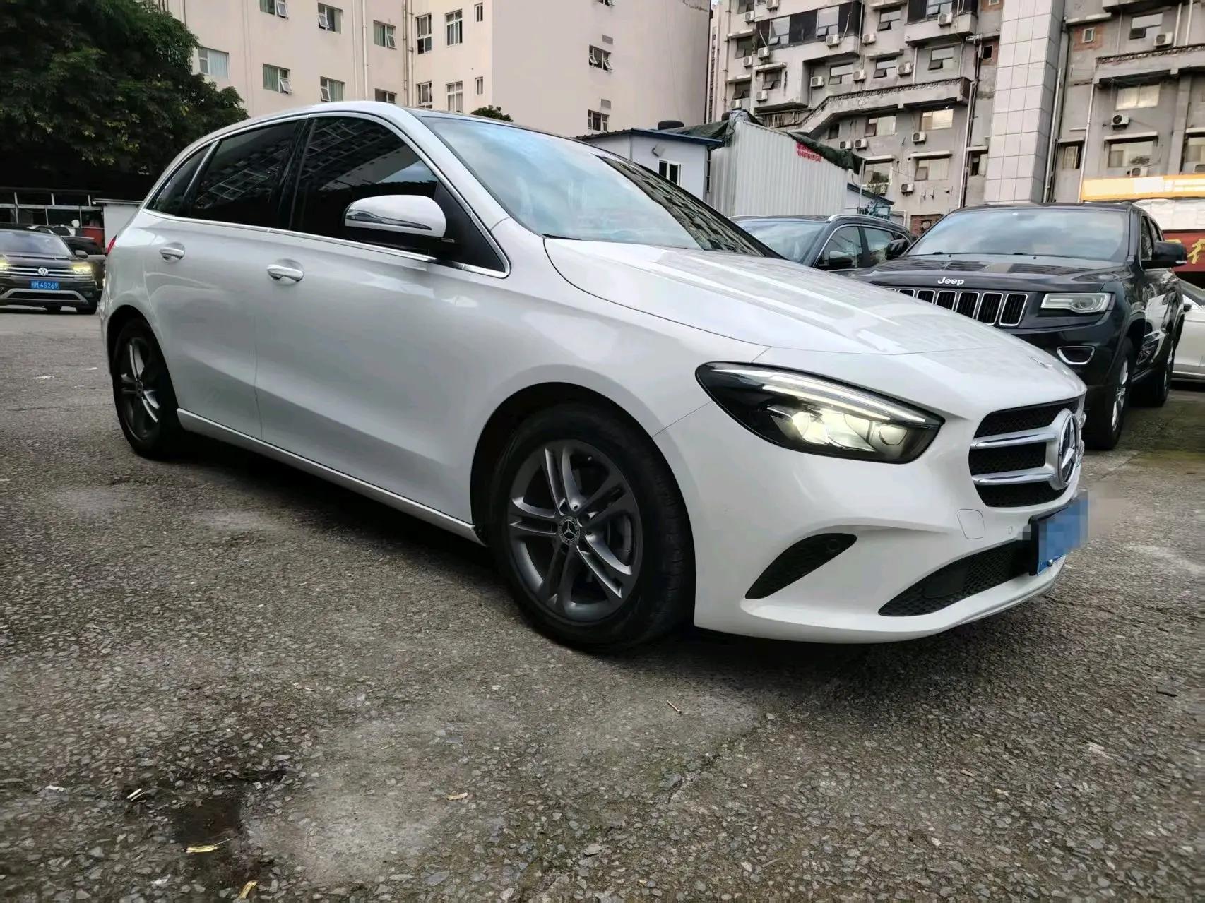 Mercedes Benz Class B 2020 Model B 200 Dynamic 2