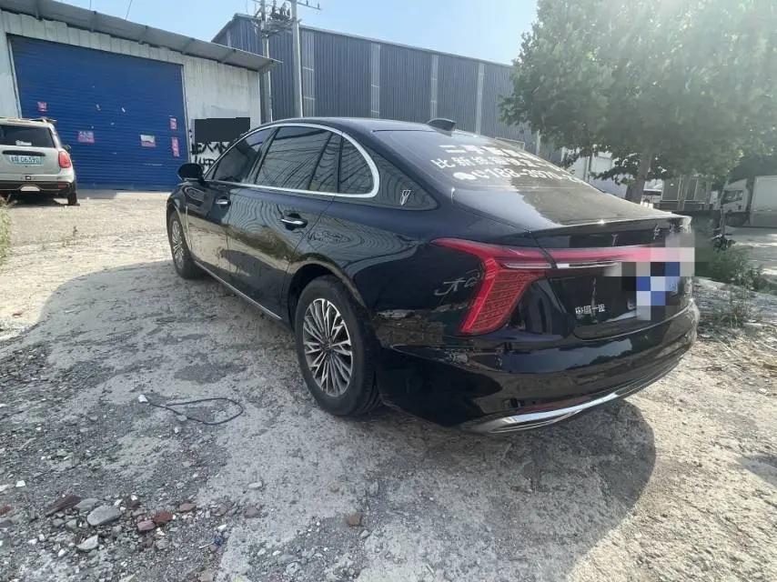 HongQi H5 2023 2.0T Auto Zhilian Flag Edition 6