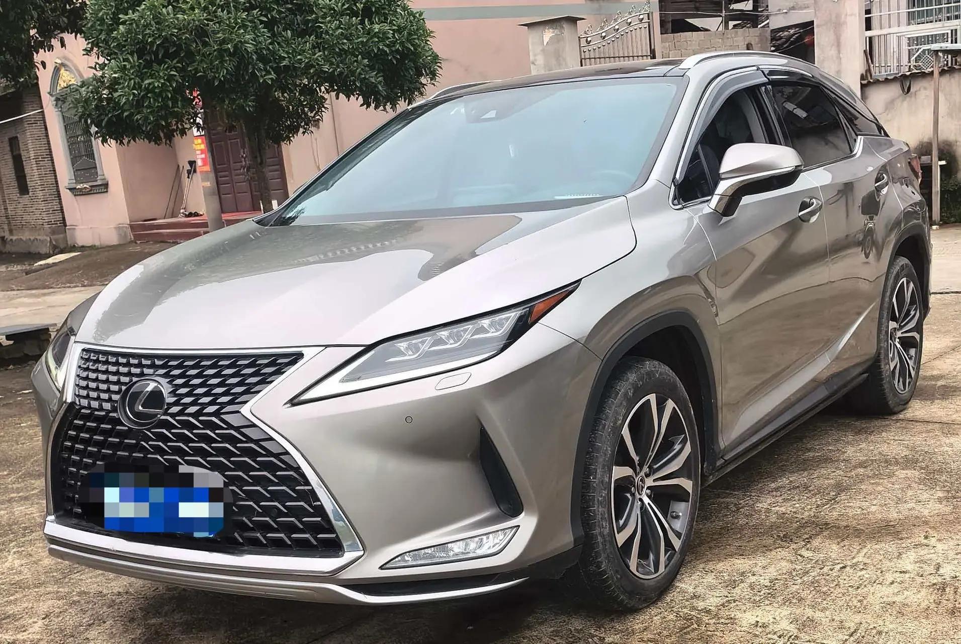 Lexus RX 2021 300 4WD Special Edition