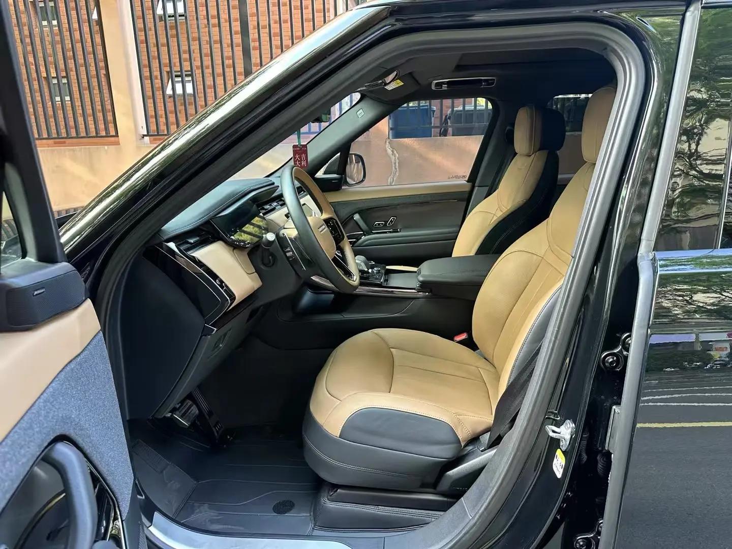 Range Rover Sport 2023 3.0 L6 P400 Dynamic SE 2