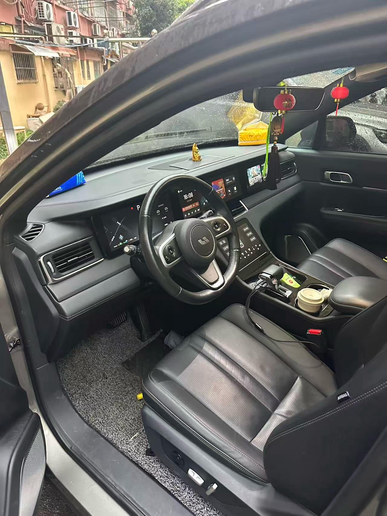 Li ONE 2020 extended 6-seat version 2