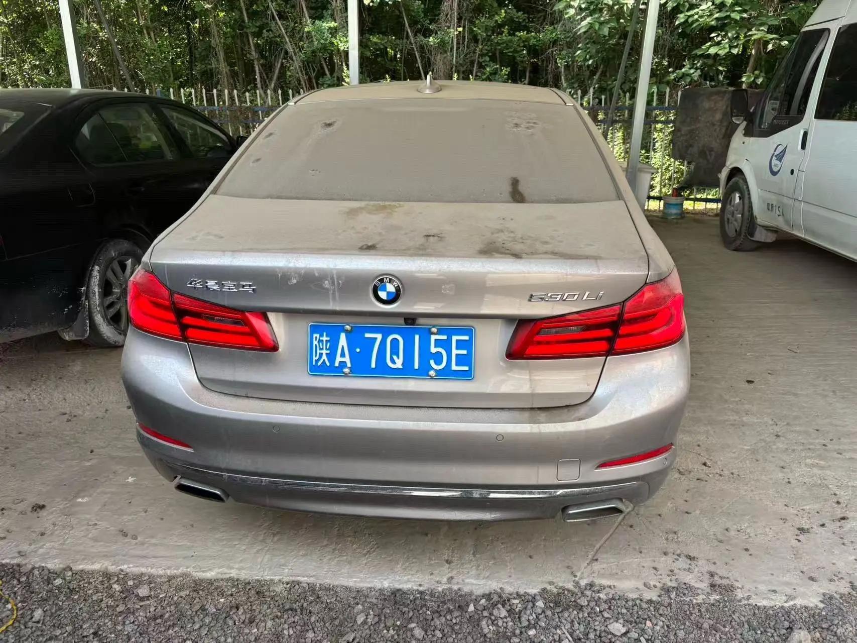 BMW 5 Series 2020 530Li Premium Luxury Suit 7