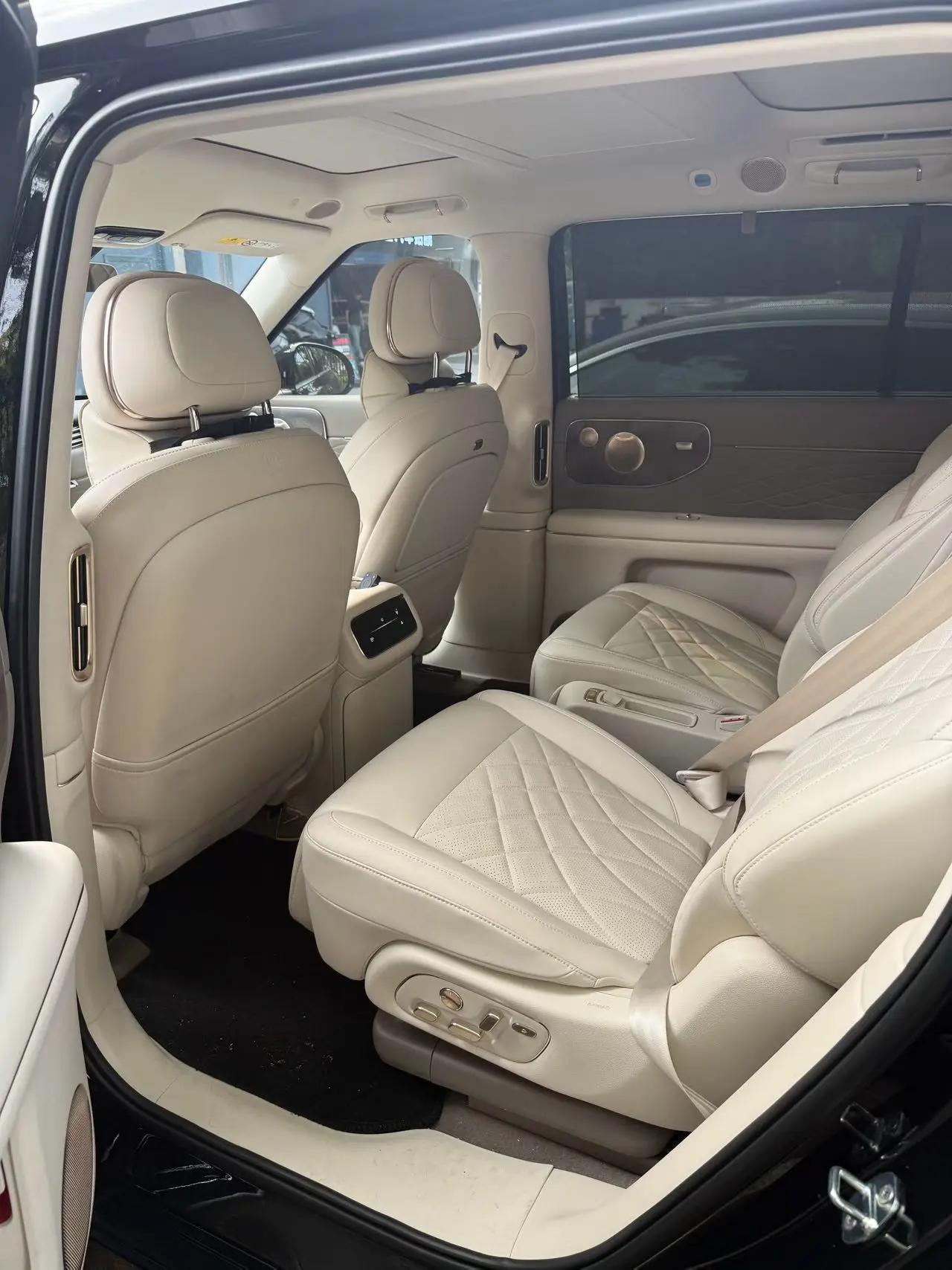 IM 2026 IM LS9 66 Ultra Automatic 5