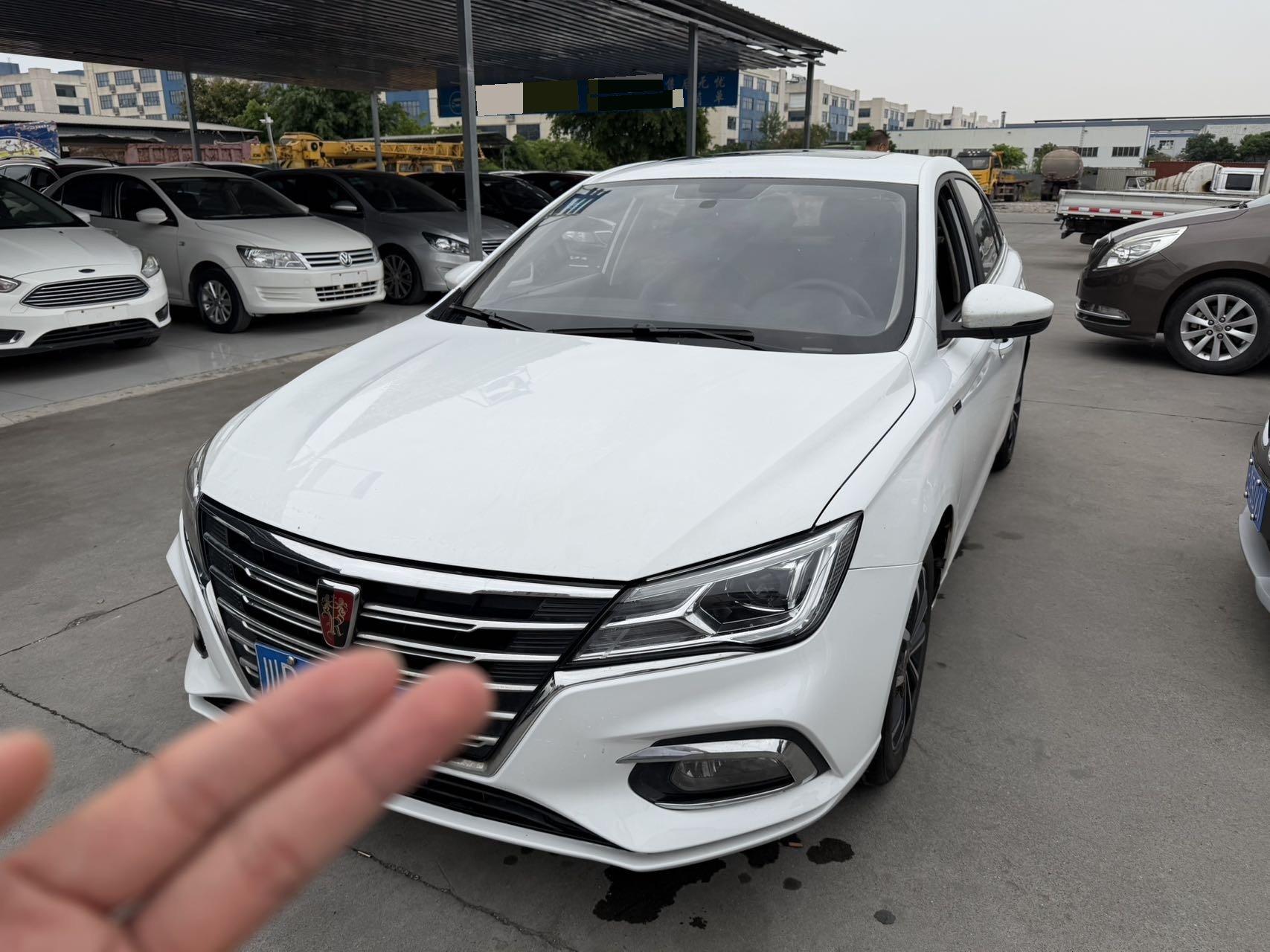 Roewe i5 2019 1.5L Manual Linghao Edition