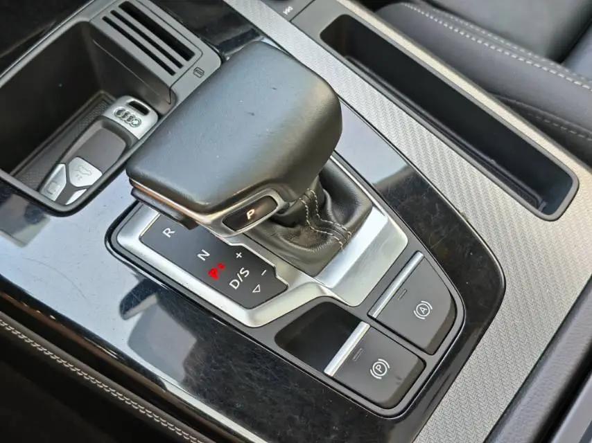 Audi Q5L 2022 model change 40T luxury dynamic model 16