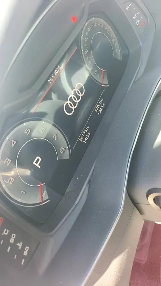 Audi A6L 2022 model changed to 45 TFSI dynamic model 6