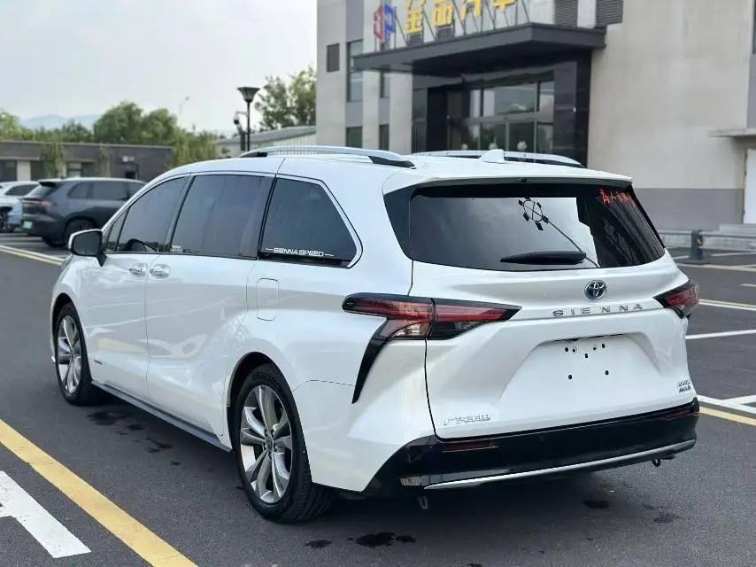 Toyota 2023 Sienna 2.5 CVT Prestige Automatic 9