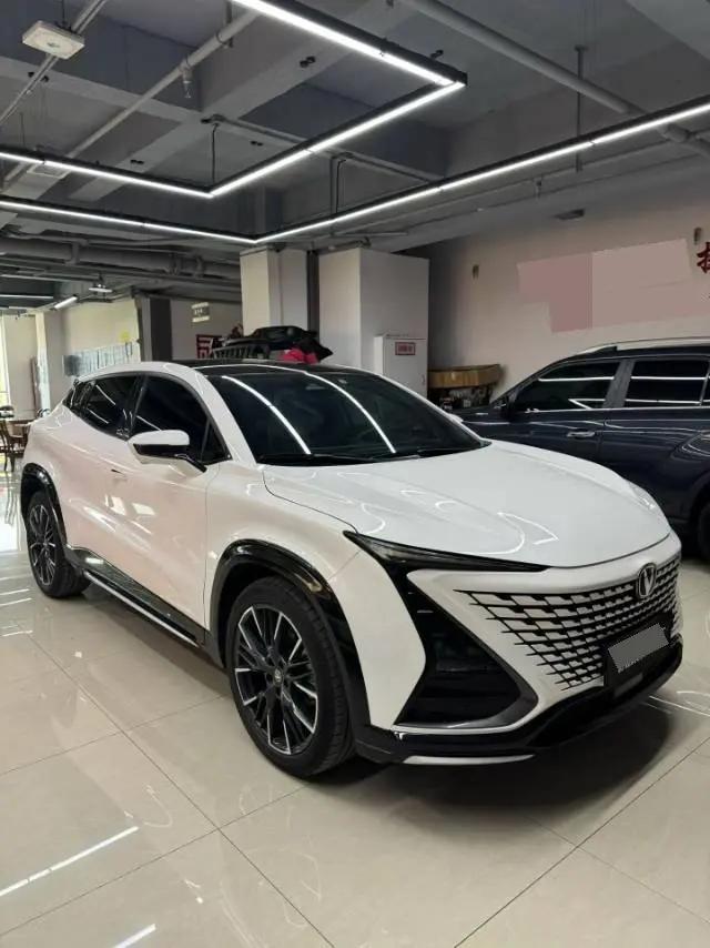 ChangAn 2023 UNI-T 1.5T Prestige Automatic 3
