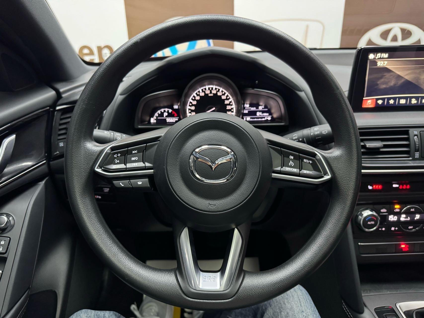 Mazda CX-4 2021 2.0L Automatic Two-Drive Blue Sky Exploration Edition 11
