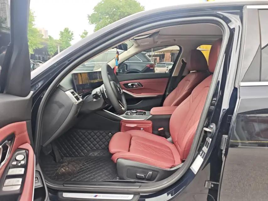 BMW 3 Series 2026 325Li 2.0T M Sports Suit Automatic Gear 4