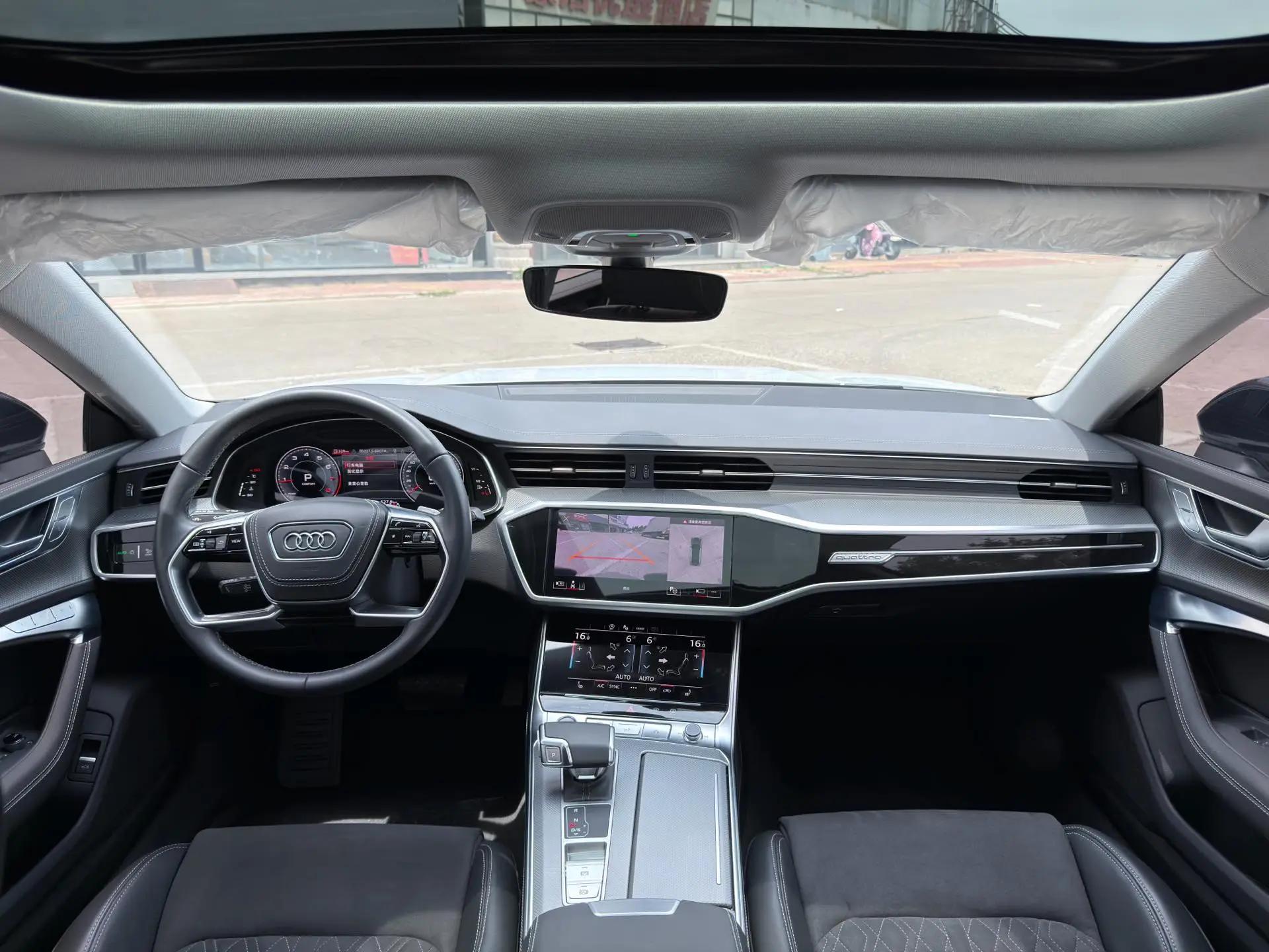 Audi 2024 A7L 2.0TFSI 45TFSI Quattro Luxury Automatic 9