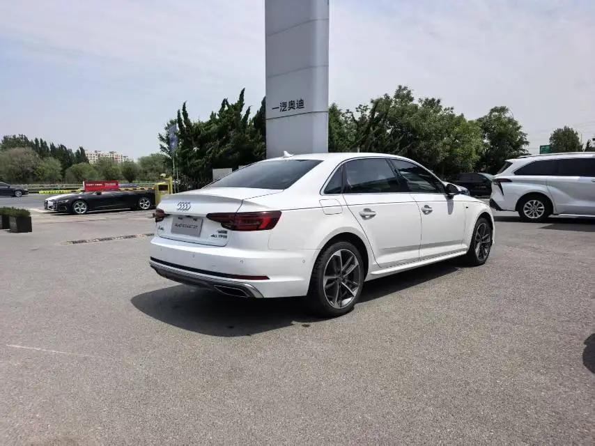 Audi A4L 2019 40 TFSI Fashion VI 8