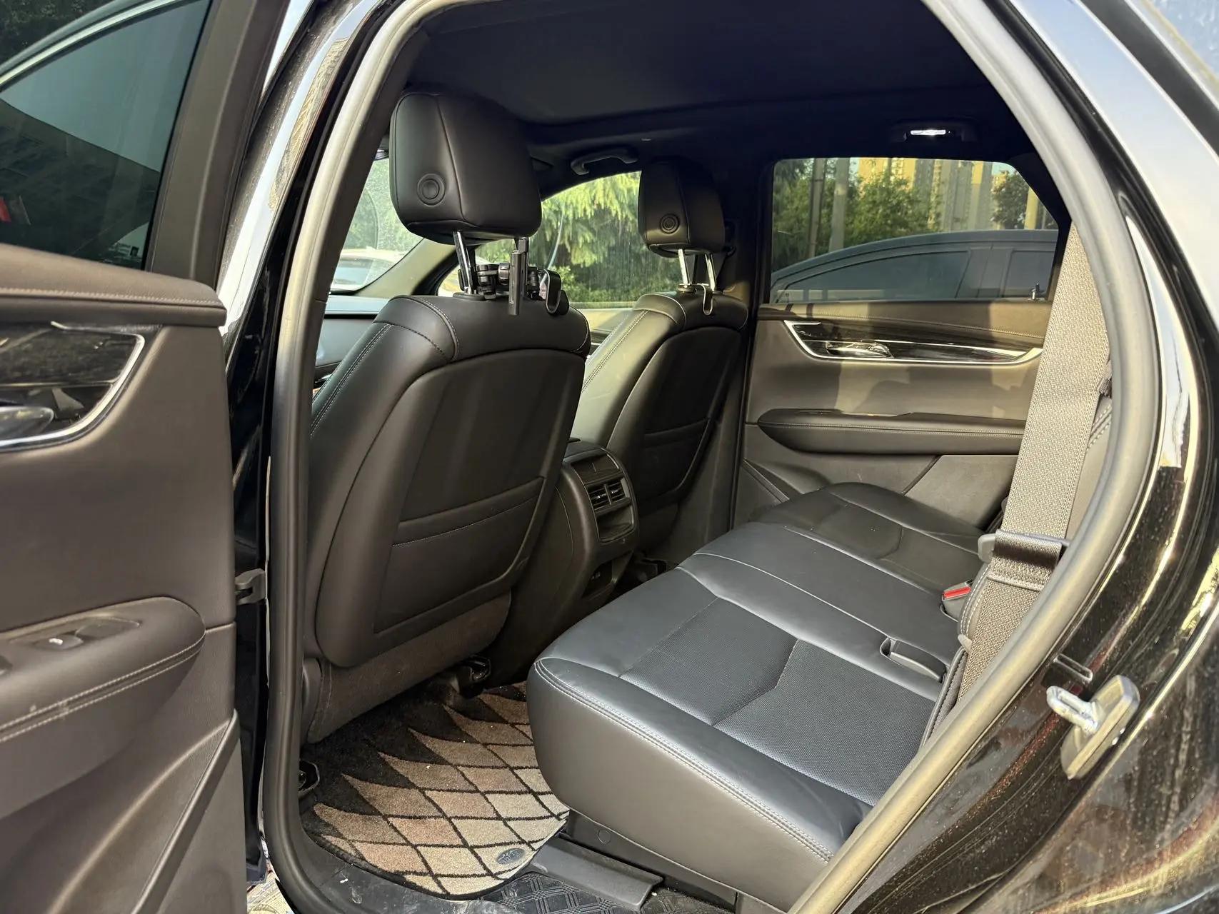 Cadillac XT5 2020 model changed to 28T four-wheel drive luxury model 3