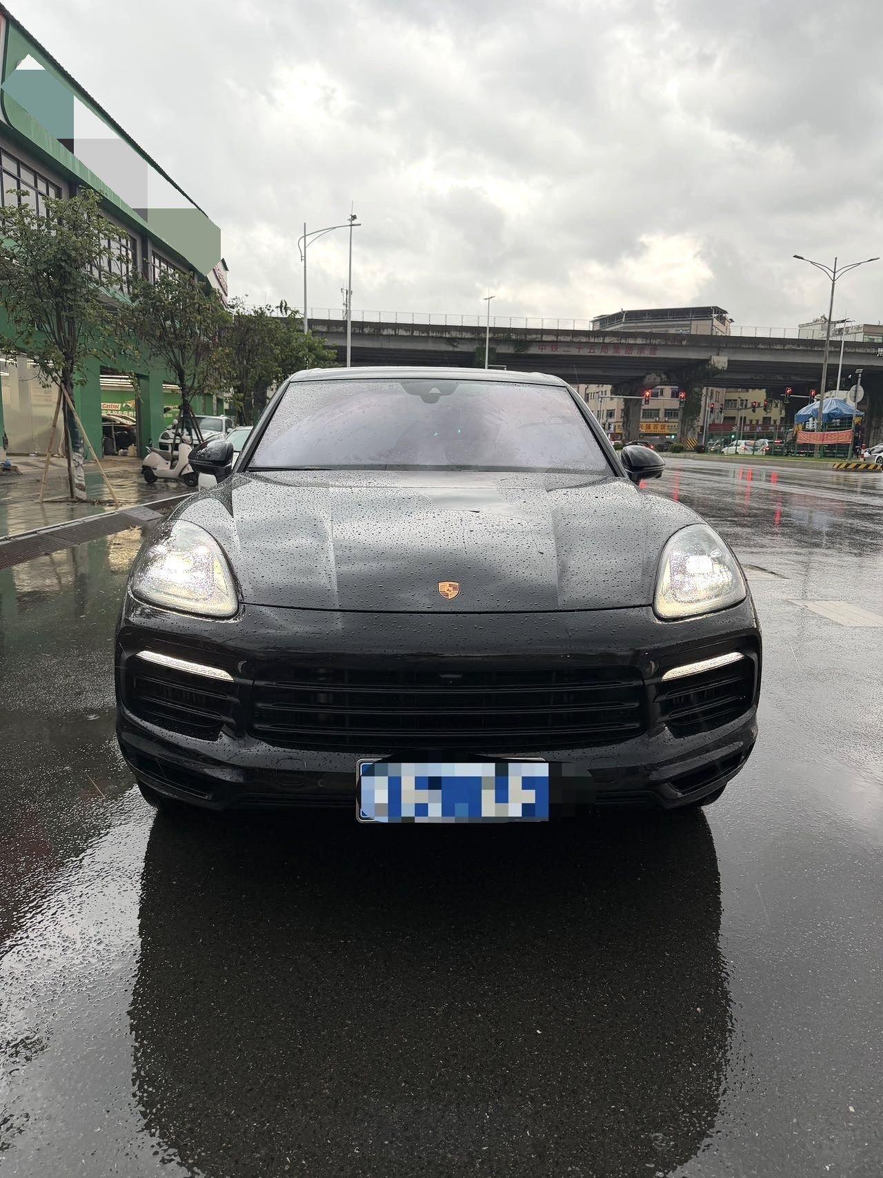 2022 Cayenne Coupé 3.0T Platinum Edition 5
