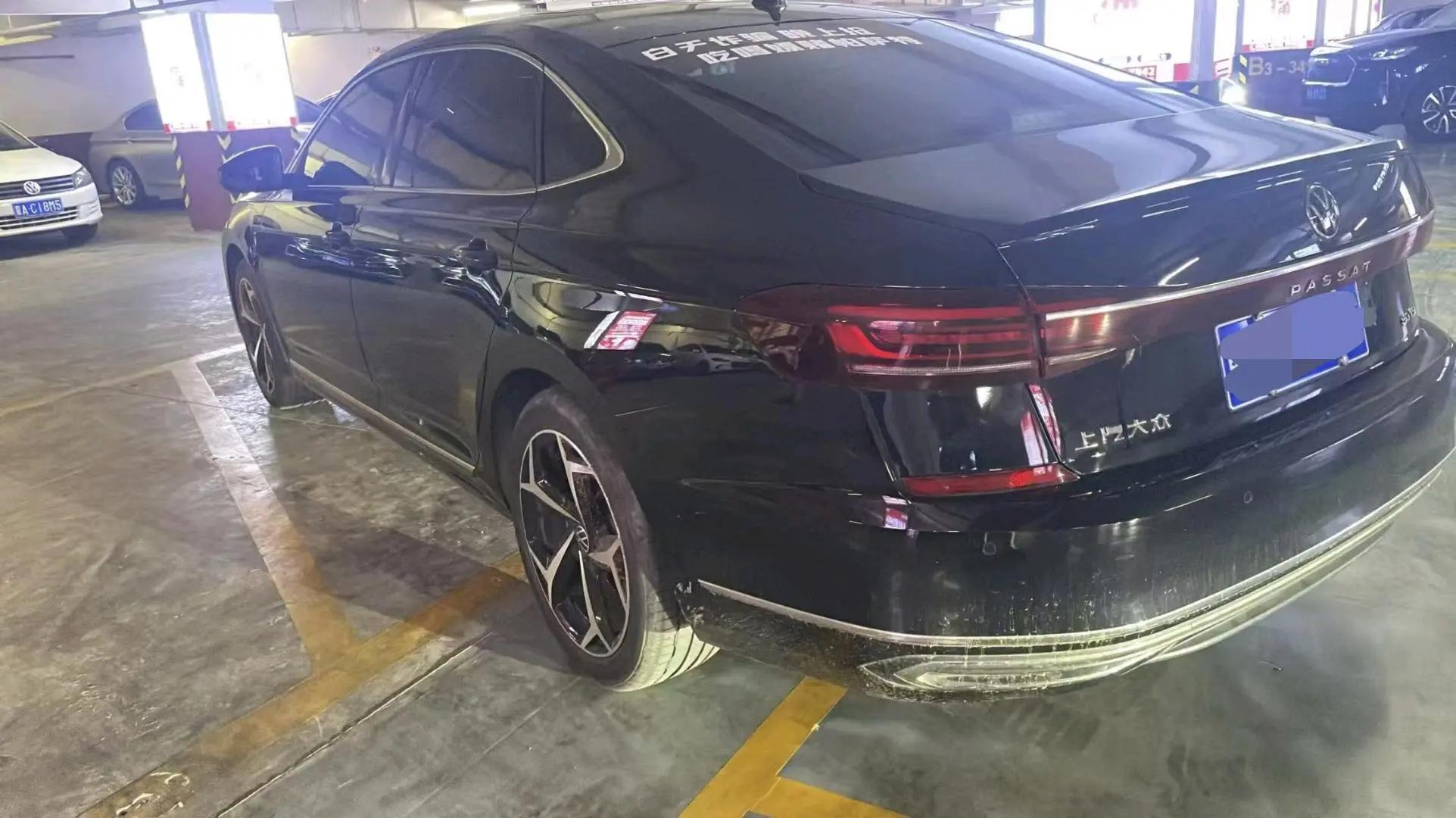 Volkswagen 2024 Passat 2.0TSI 330TSI Starry Sky Elite Edition Automatic 4