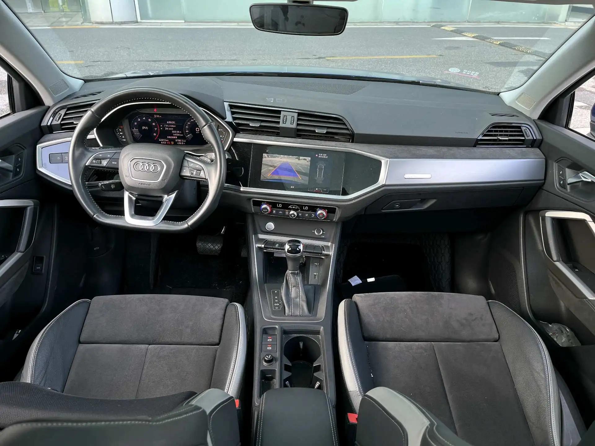 Audi Q3 2020 Model 40 TFSI Stylish Dynamic Version 2